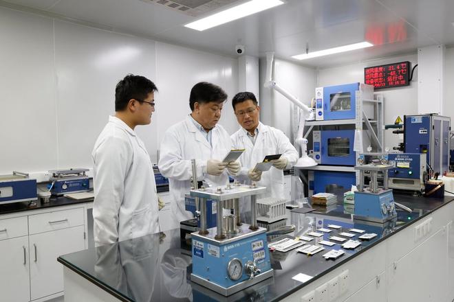 我国锂电池突发大突破！能量密度翻2到3倍今年就能实现量产(图3)