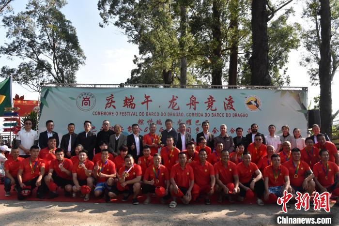 巴西端午龙舟竞渡：“点燃去中国的热情”(图3)