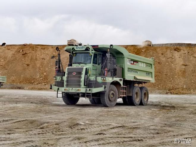 新疆矿区调研赋能混动矿卡微宏高倍率电池凸显“绿色担当”(图2)