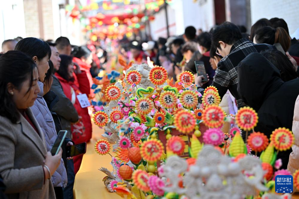 吕梁山上的“面塑盛典”(图11)