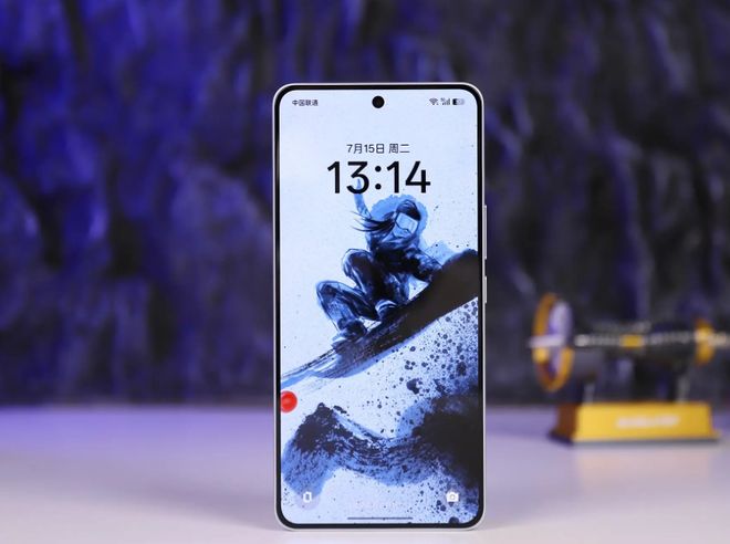 OPPO果断出招7000mAh+IPX9+散热风扇跌至1274元超越红米