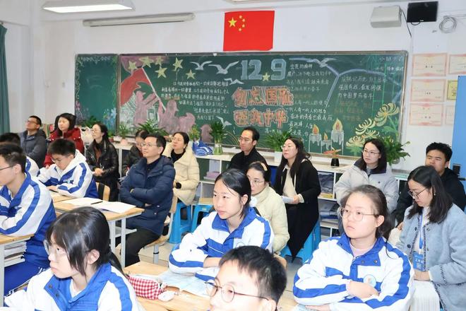 30名教师带来15堂同课异构展示课这场研讨会干货满满！