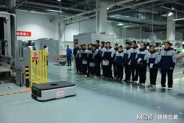 感恩2025致敬2026丨科一中5年十大新闻揭晓用奋斗致敬未来(图7)