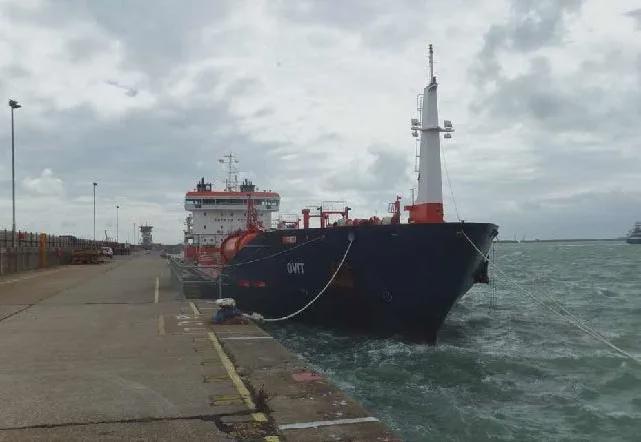 三副把航线画在浅滩大副高速盲开19分钟后才发现搁浅