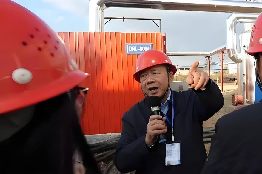 最叛逆河南首富：83岁的中国大爷越活越大胆(图9)