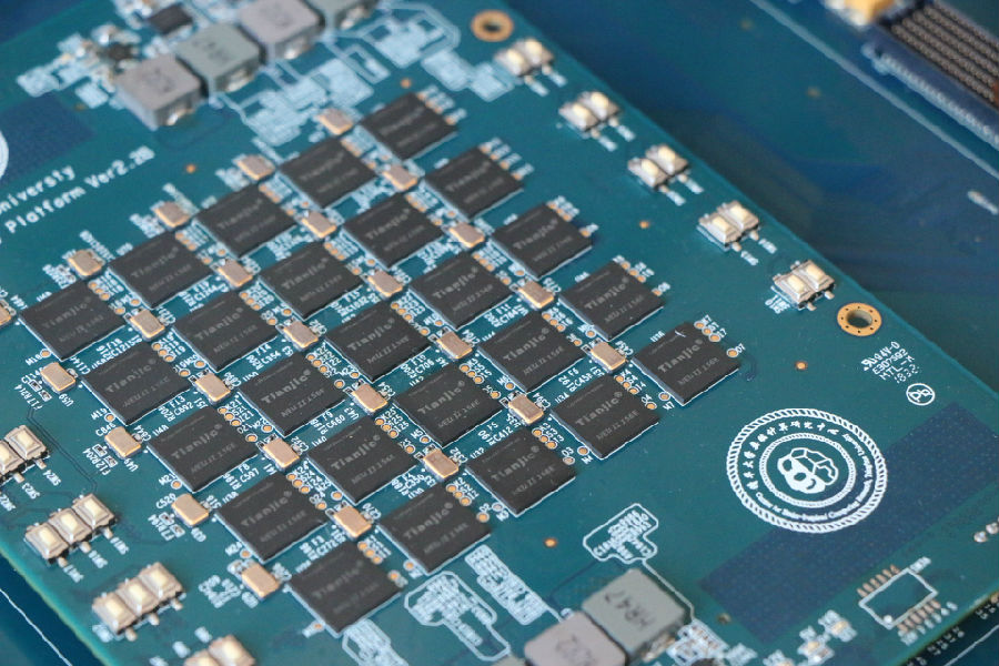 东软载波：目前公司基于RISC-V架构的芯片主要面向嵌入式及物联网应用(图1)
